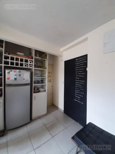 Imagen 13 de 16 de 3 Ambientes Apto Profesional O Vivienda - Piso Alto Con Mucha Luz Y Sol.