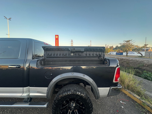 Dodge Ram 2500 Crew Cab Laramie Hd 5.7l 4x4
