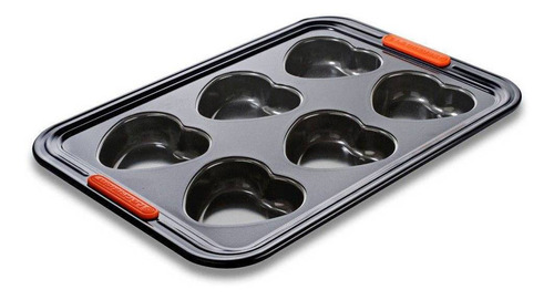 Forma Para 6 Muffins Le Creuset Formato Coração 9410303900