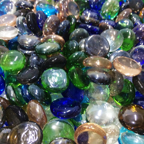 Imagen 3 de 8 de Gemas De Vidrio X 500 Gs. Aprox 95 Unid. Traslucidas Surtida