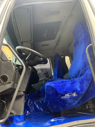 Volvo Fh 380 6x2 Cabinado Manual Revisado