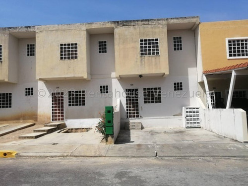 Imagen 26 de 30 de ||**|| Casa En Alquiler Final Av. La Mata, Cocina Semi Equipada, Céntrica, Amplia Cod Flex #23-19051/* 0414-523-21-38*/