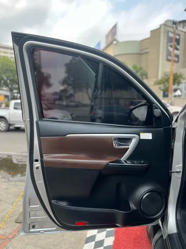 Toyota Fortuner 2.8 Diesel 4x4 At Blindaje 2plus
