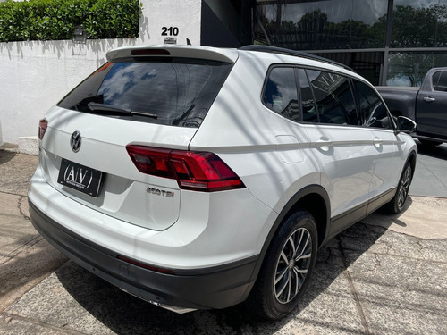 Imagem 4 de 9 de Volkswagen Tiguan 250 Aut. 2018