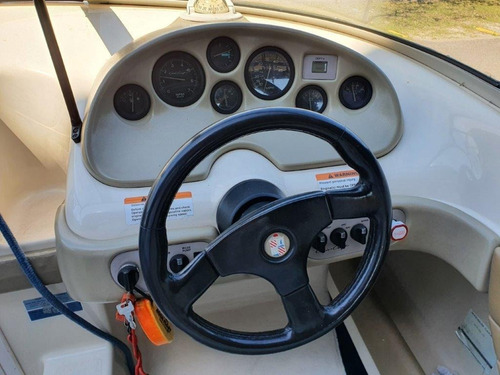 Lancha Chris Craft Concept 218 Cuddy