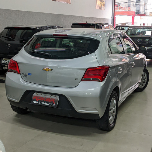 Chevrolet Onix 1.0 Lt 5p