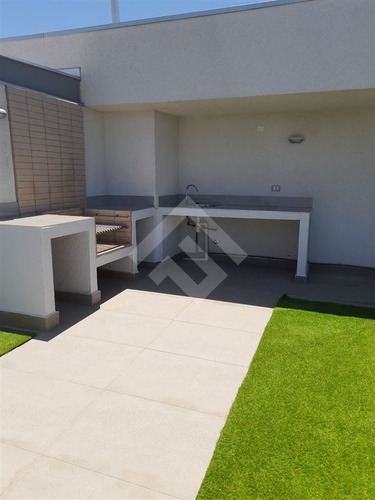 Departamento En Venta De 2 Dorm. En Maipú
