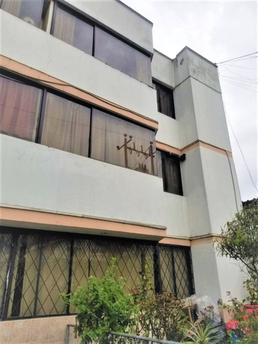 Casa Rentera De Venta En El Norte De Quito