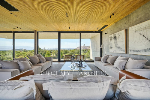 Hacienda,casa Moderna Con Excelentes Terminaciones...