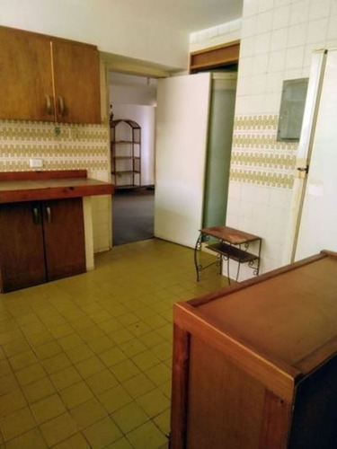 Imagen 8 de 15 de Céntrico Y Cómodo Apartamento Av. 4 De Mayo