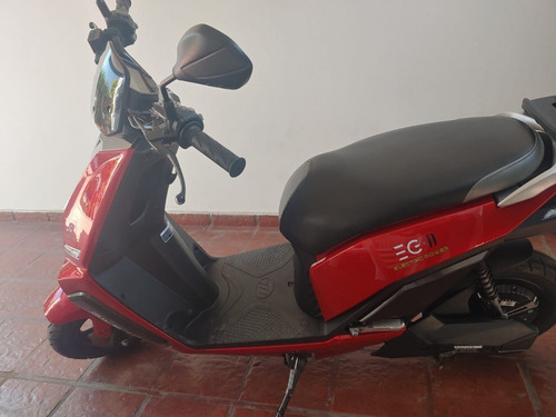Imagen 13 de 15 de Moto Eléctrica Impecable - Solo 2 Pesos Por Km! - Gilera Eg