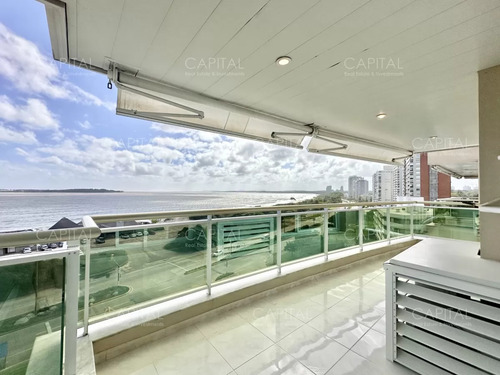 Apartamento En Excelente Torre Frente A Playa Mansa En Parada 5. Vista Plena Al Mar E Isla De Gorriti