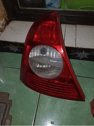 Farol Trasero Chófer O Acompañante Renault Clio 2004 Origina