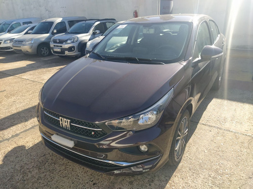 Imagen 2 de 16 de Fiat Cronos Precision 1.8