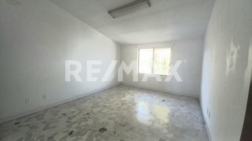 Imagen 5 de 26 de Casa En Renta En San Isidro - (2)