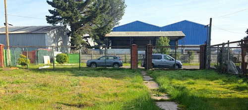Rrb// Vende Amplio Terreno Con Casa (105532)