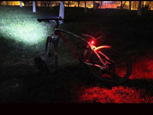 Imagen 2 de 2 de Combo Accesorios Bicicleta Bolso Porta Celular Y Luces