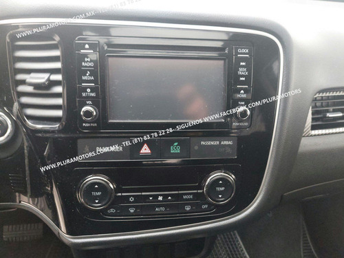 Imagen 14 de 15 de Mitsubishi Outlander S E Aut C V T 2018 Tela Quemacocos Cli