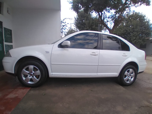 Volkswagen Bora 2.0 Trendline 115cv