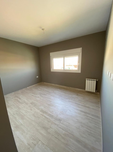 Imagen 9 de 14 de Duplex A Estrenar - Prados De Manantiales