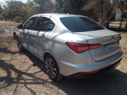 Fiat Cronos 1.8 16v Precision At6 Pack Premium