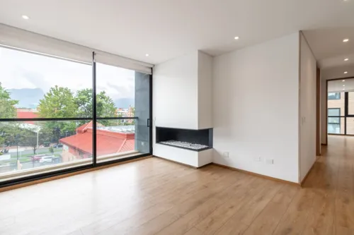 Apartamento En Venta En Chicó Navarra. Cod V10046