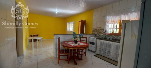 Imagem 3 de 16 de Chácara Com Ótima Localização, Casa 3 Dormitórios, Churrasqueira E Piscina.