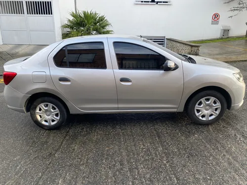 Renault Logan 1.6 Life