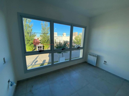 Imagen 14 de 20 de Uara - Duplex A Estrenar Lomas De Manantiales (ref#3137)