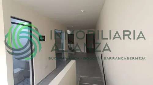 Casa En Venta En La Cumbre. Cod V61273