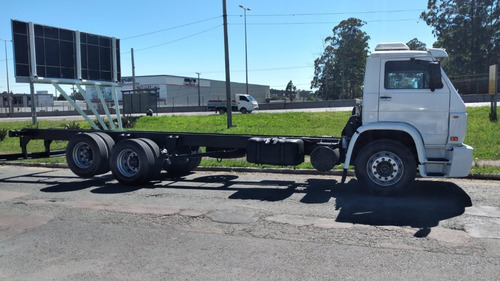 Imagem 4 de 6 de Volkswagen 24.220