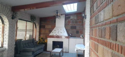 En Renta Amplio Espacio Comercial En Santa Elena, San Mateo Atenco