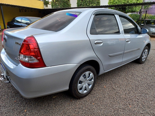 Imagem 7 de 9 de Toyota Etios Sedan 1.5 X 2018