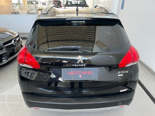 Imagen 5 de 17 de Peugeot 2008 1.6 Thp Sport