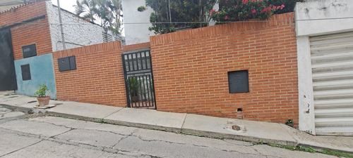 Venta . Casa.   Sebucan.  Caracas 156613