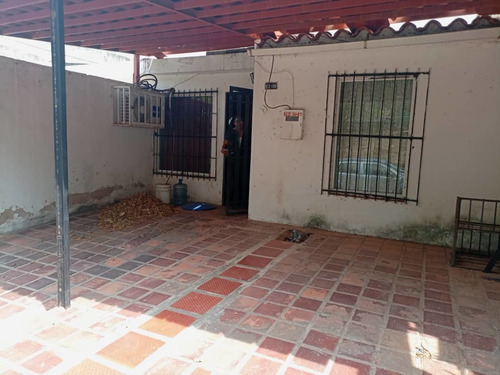 Imagen 3 de 9 de Casa Para Remodelar En La Isabelica