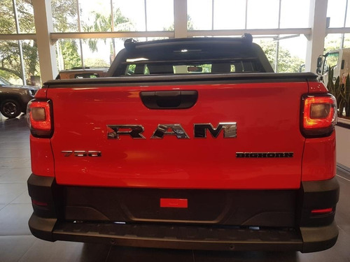 Imagen 5 de 15 de Ram 700 Big Horn Doble Cabina 2023