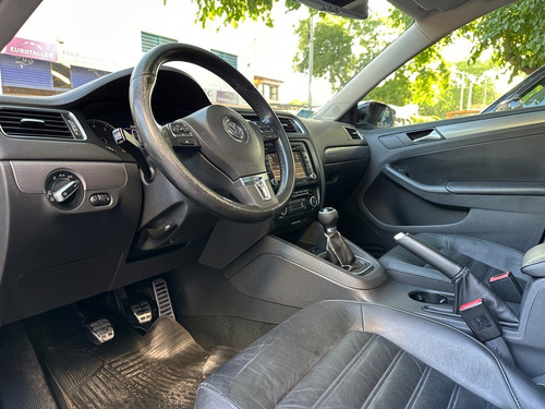Imagen 8 de 8 de Volkswagen Vento 2.0 T Sportline 200cv (l11) Impecable