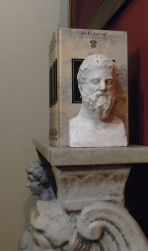 Busto Heráclito De Efeso Estatua Filósofo Figura Cemento