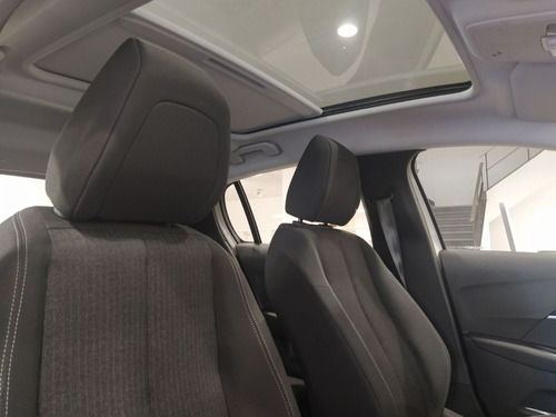 Imagen 12 de 15 de Peugeot 208 Allure 1.6