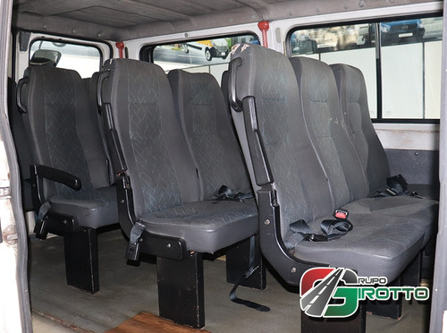 Peugeot Boxer Escolar 15 Lugares 2003 Seminova Financiada