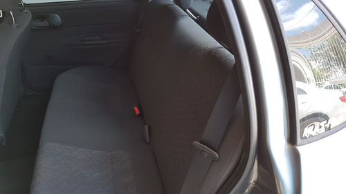 Corsa Sedan Classic Super 1.0 Vhc 2004/2005