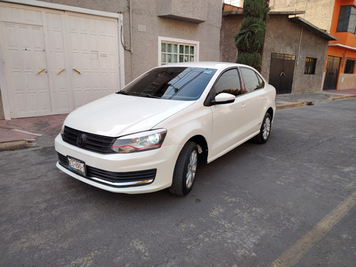 Volkswagen Vento 1.6 Confortline At