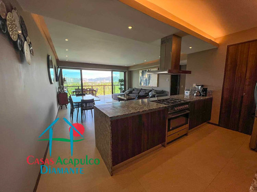 Cad La Isla Fiji Q6. Terraza Con Vista A Las Albercas Y Áreas Comunes
