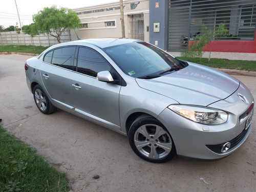 Renault Fluence 2.0 Sport T 180cv 2013
