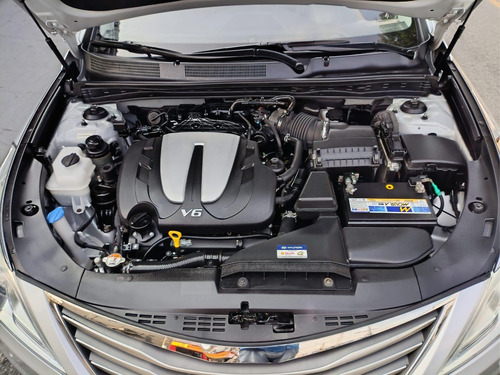 Hyundai Azera 3.0 MPFI GLS V6 24V GASOLINA 4P AUTOMÁTICO