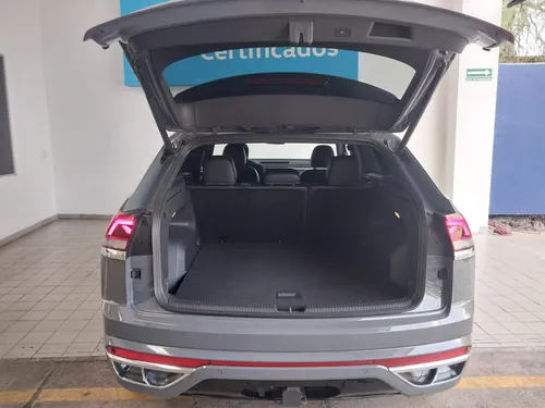 Volkswagen Cross Sport 3.6 Fsi V6 R-Line Auto 4Wd