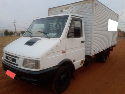 Imagem 8 de 8 de Iveco Deily