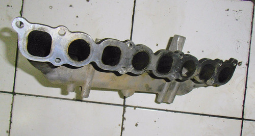 Múltiple De Admisión Kia Sorento 2.5 Diesel Año 2005 Al 2010 (Usado)