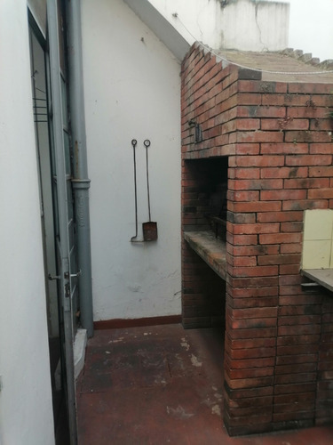 Imagen 12 de 13 de Muy Buena Planta Baja Al Frente, Dos Dormitorios, 65m, Patio
